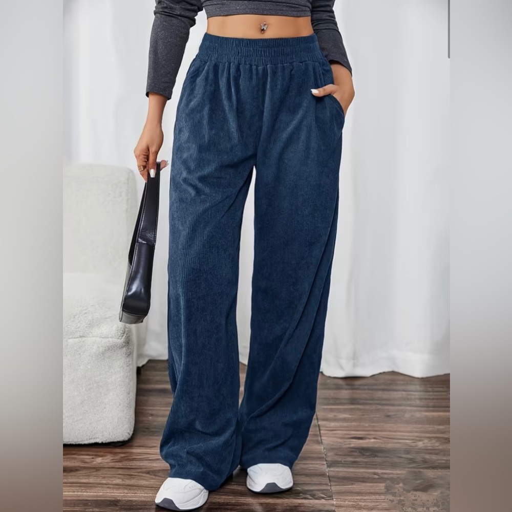 Navy Blue Wide-Leg Pants